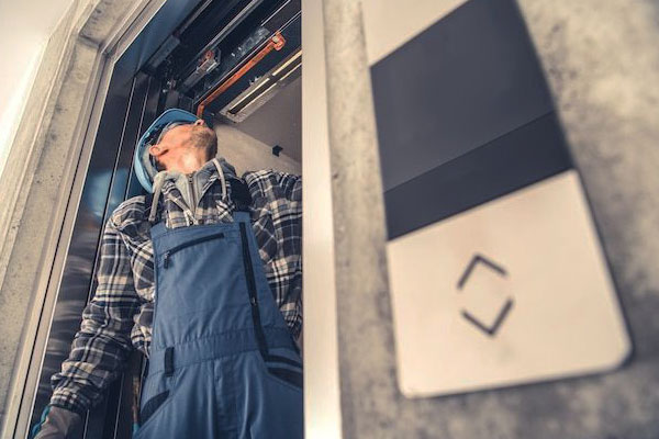 هزینه سرویس آسانسور