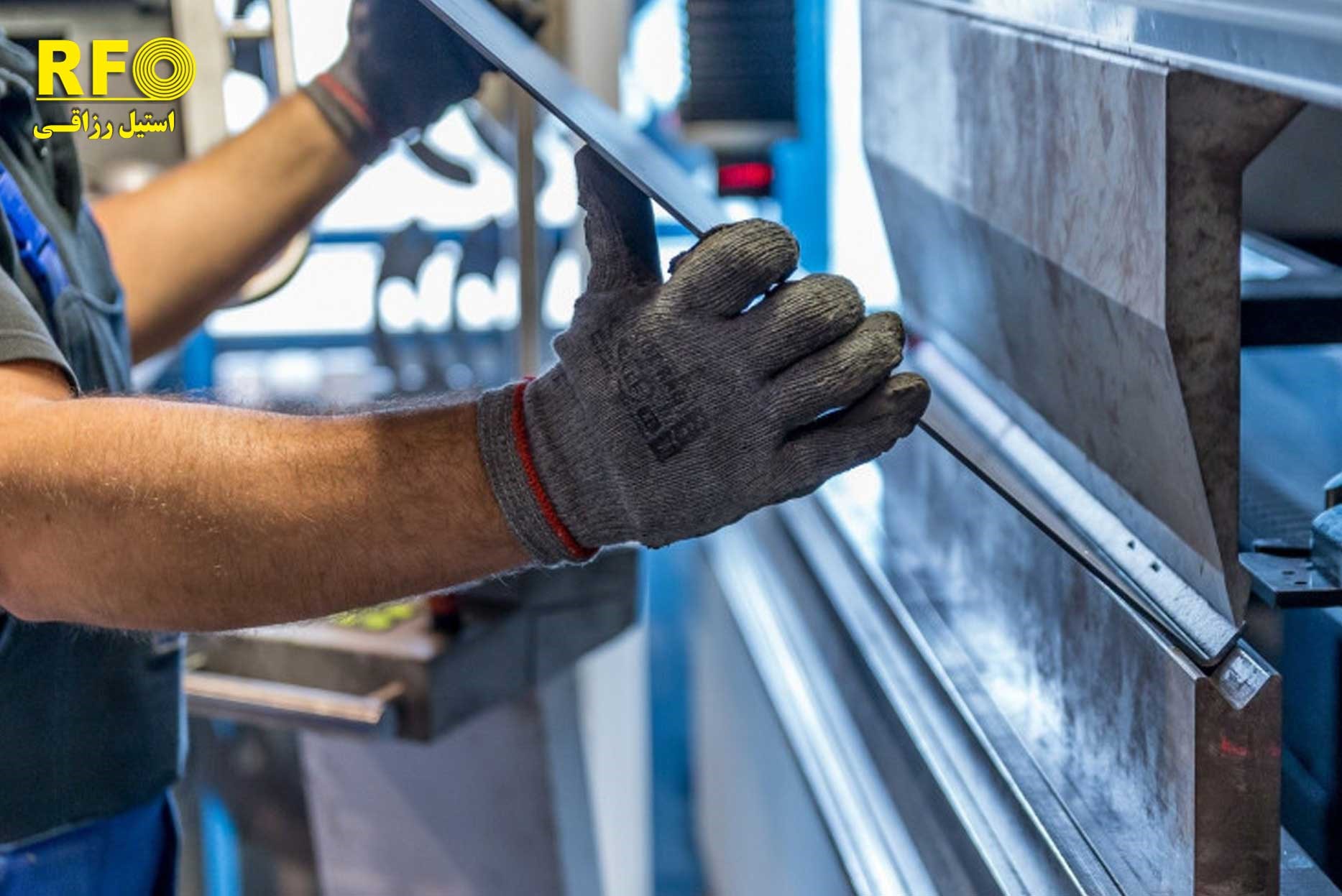 بررسی انواع ورق های استیل بگیر و نگیر در ایران