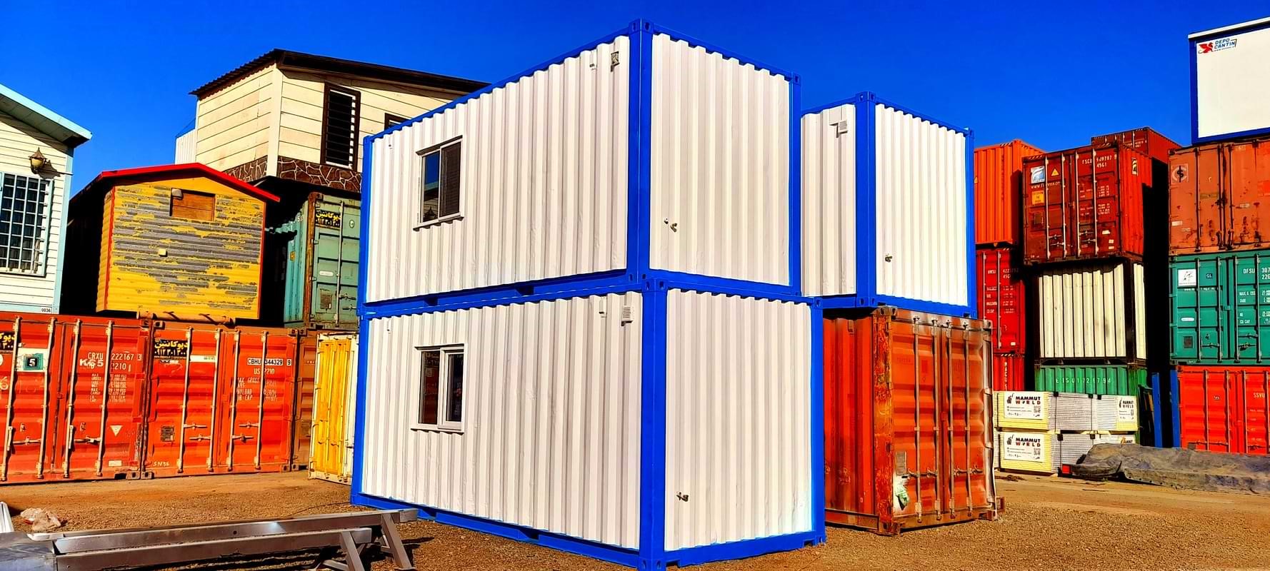 کانتینر چیست و چه کاربردی دارد؟