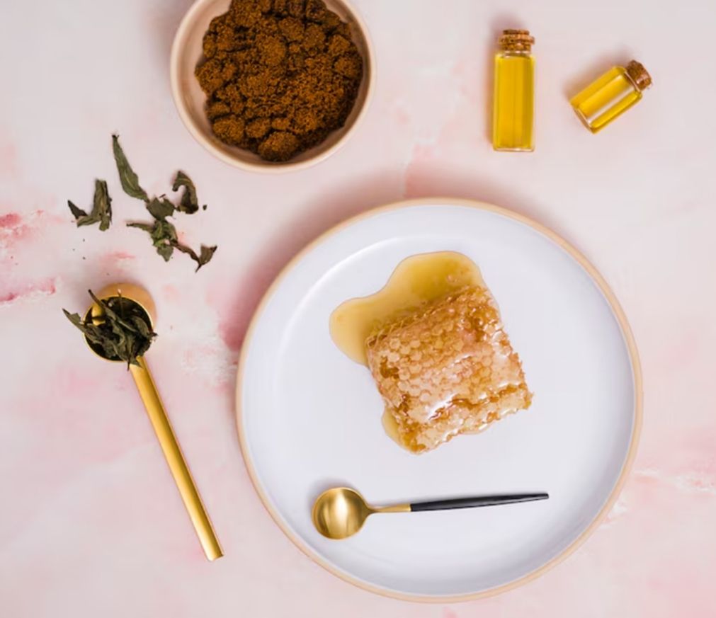 درمان افتادگی رحم بدون جراحی با عسل