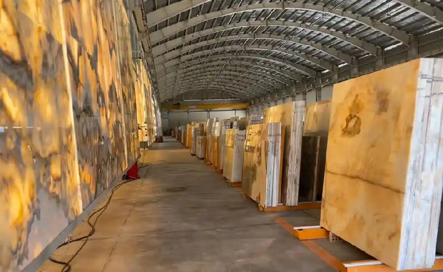 بازار صادرات سنگ ایران — فرصت‌ها و چالش‌ها