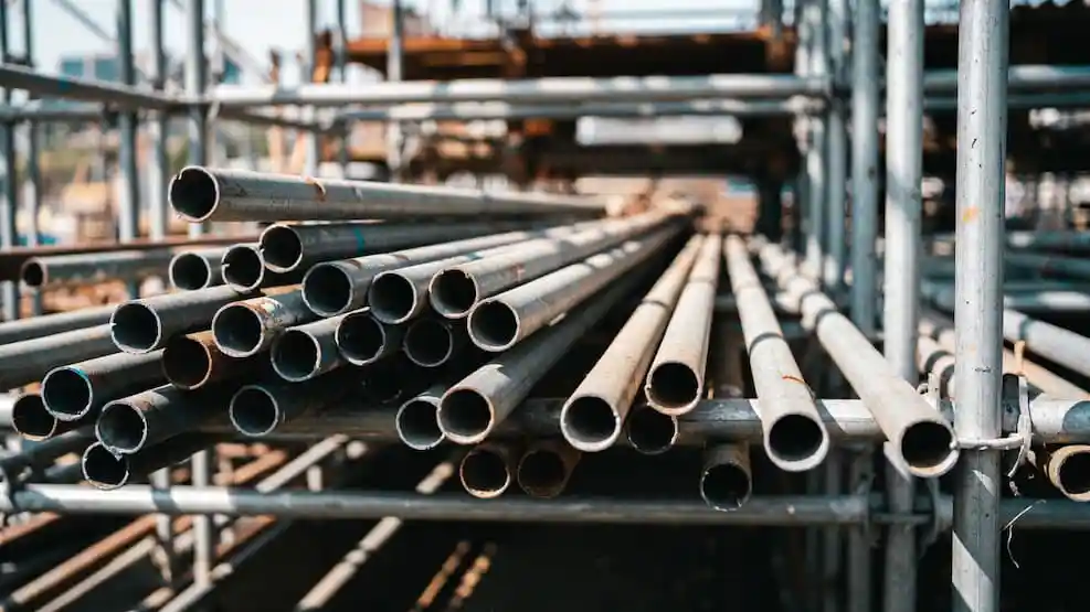 لوله داربست دست‌دوم؛ صرفه‌جویی یا ریسک پنهان؟