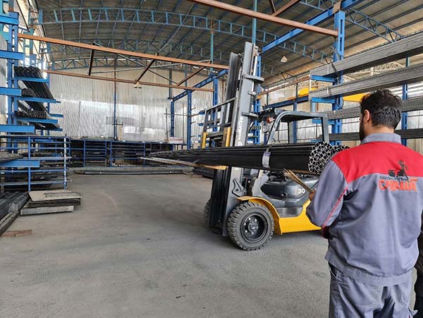 آسرون نمایشگاه آسرون نمایشگاه